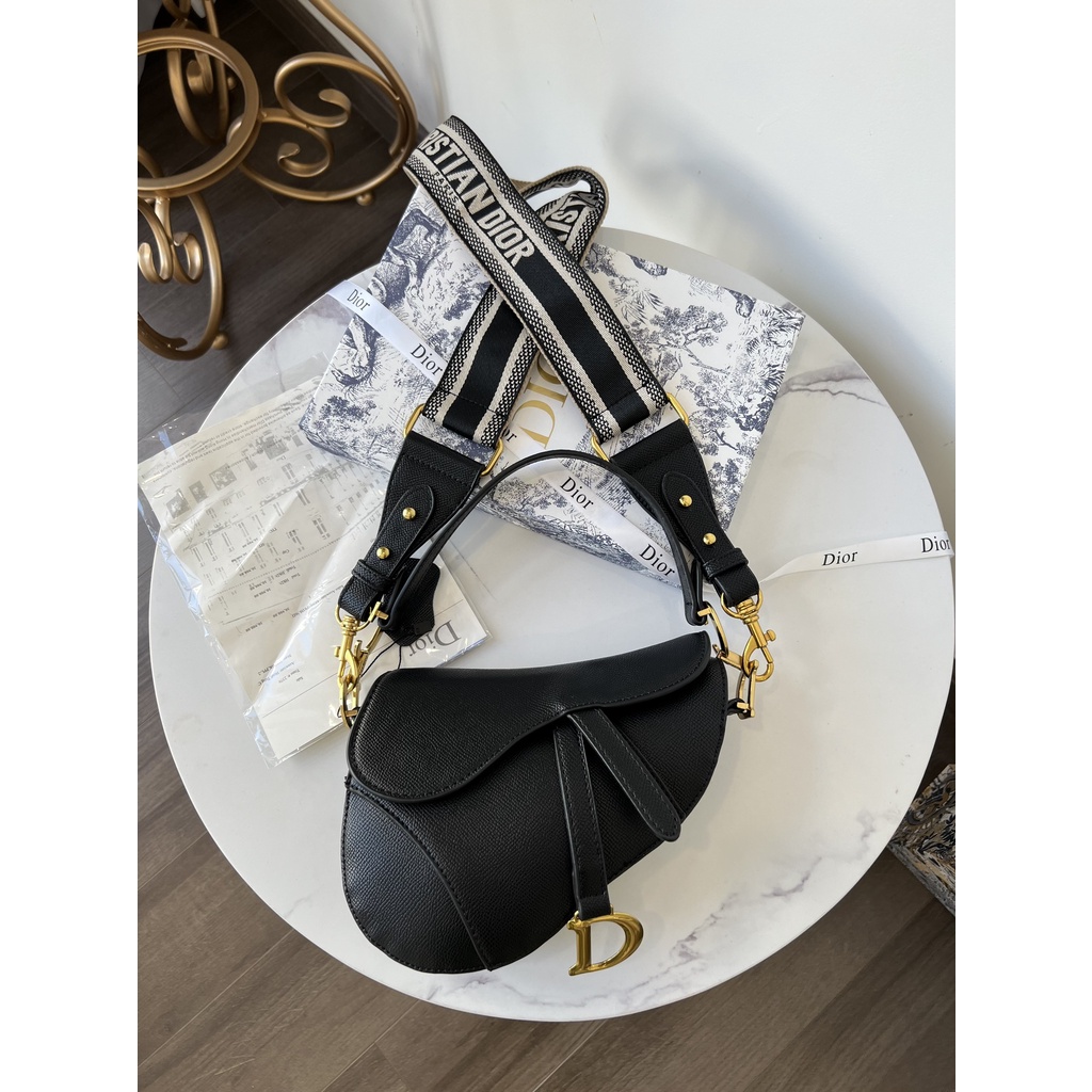 Túi xách nữ đeo chéo đen yên ngựa thời trang cao cấp