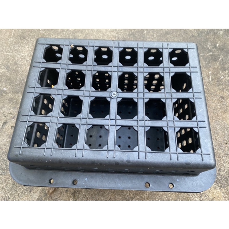 Hộp nuôi và dưỡng cua