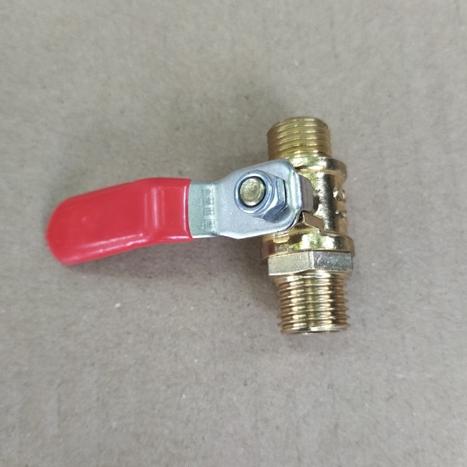 Van khóa đồng tay gạt, ren ngoài một đầu14mm, một đầu 13mm