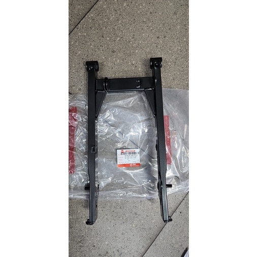 Càng sau/ Gấp xe Elegant 50cc mã SE1