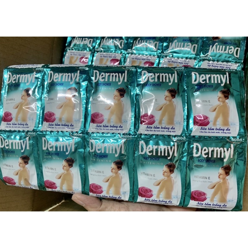 Sữa tắm trắng da Dermyl Combo 10 dây