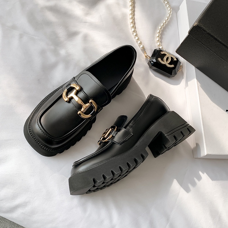 Giày lười,  giày loafer