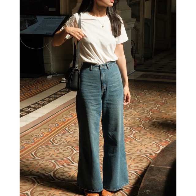 QUẦN JEANS SUÔNG RỘNG - CHIC JEANS
