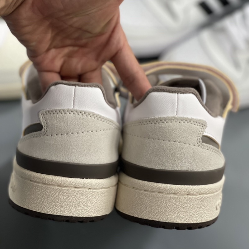 Giày thể thao 3 sọc