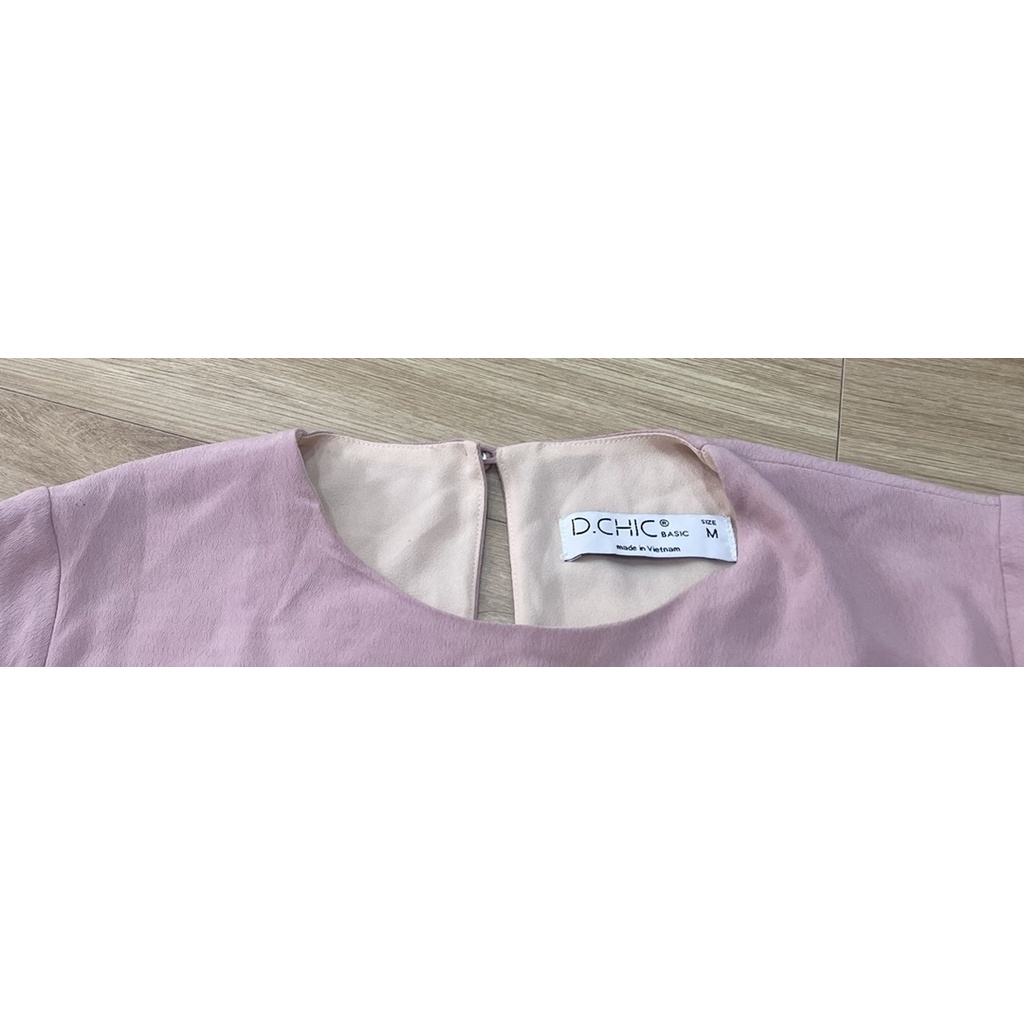 Váy D.CHIC size M form rộng