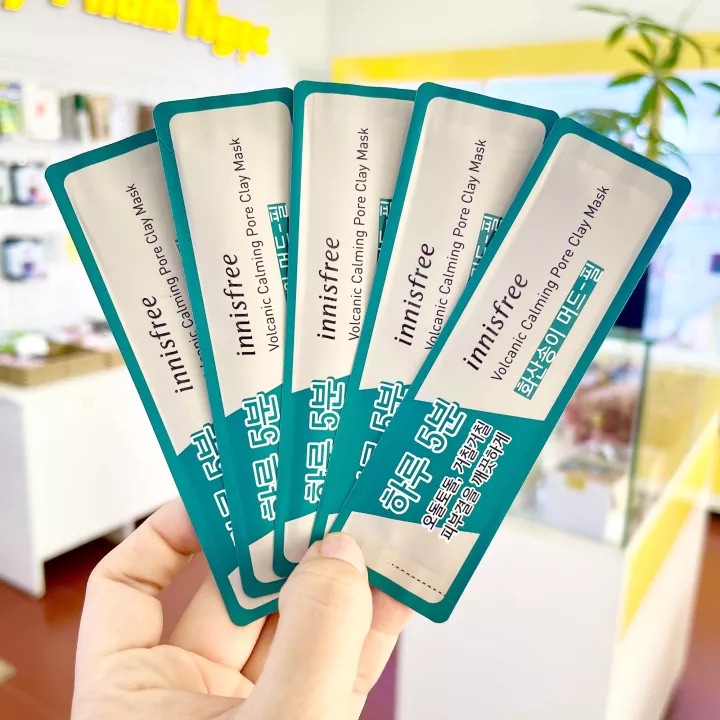 Sample Nạ Đất Sét Innisfree 2x + Sample Huxley Secret Of Sahara Đủ Dòng