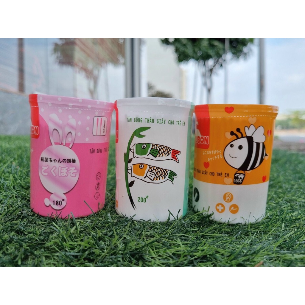 Tăm bông JUBON CAO CẤP 3 MÀU 3 HOẠ TIẾT HỘP 200 QUE cho bé