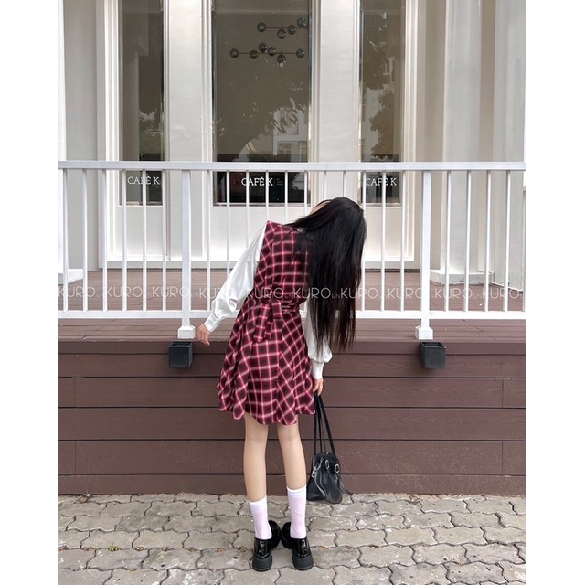 Đầm yếm ghi lê style hàn quốc shop có bán lẻ sơ mi phối cùng như hình