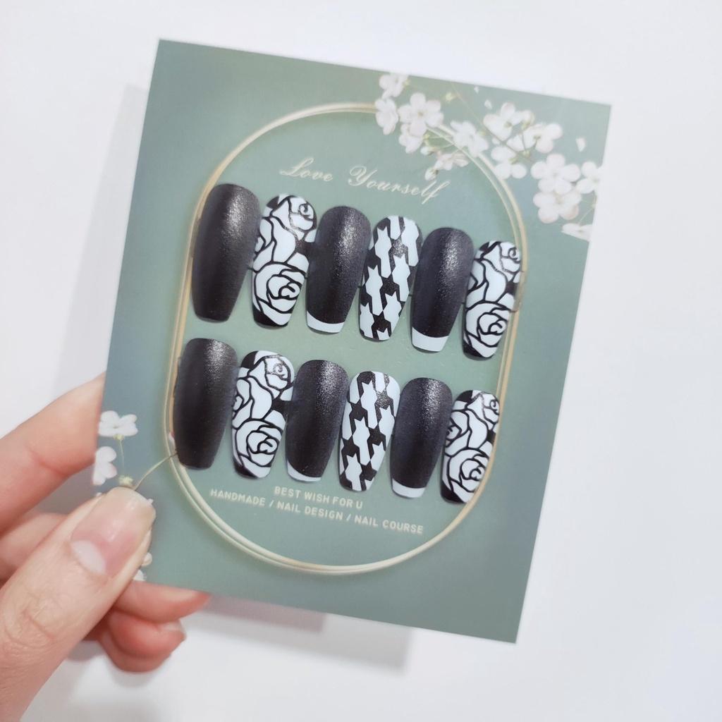 Bộ 24 Móng Tay Giả Trang Trí Nghệ Thuật