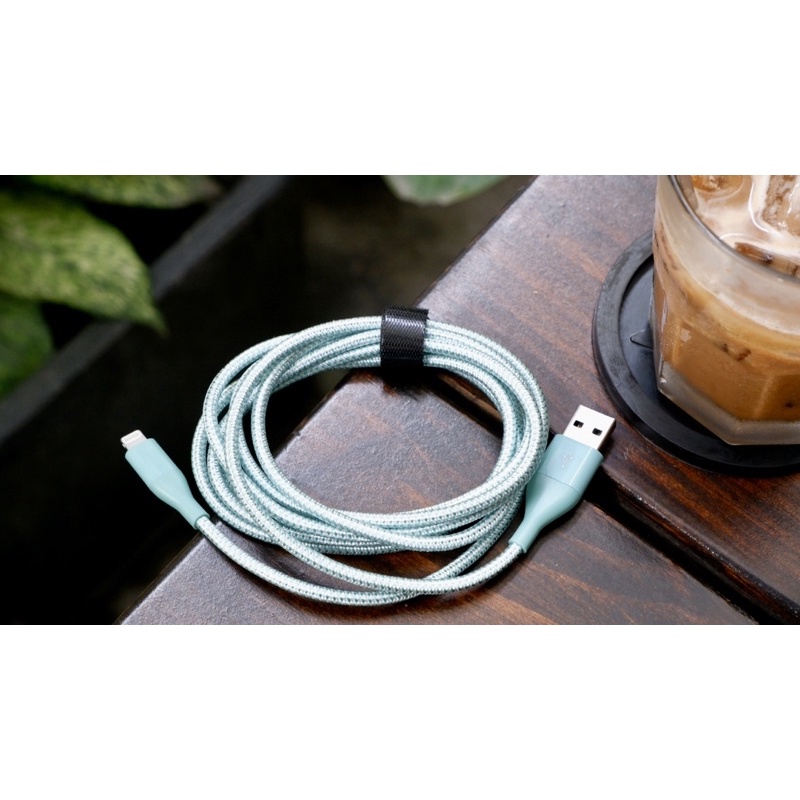 Cáp Lightning Belkin vỏ dù 2M