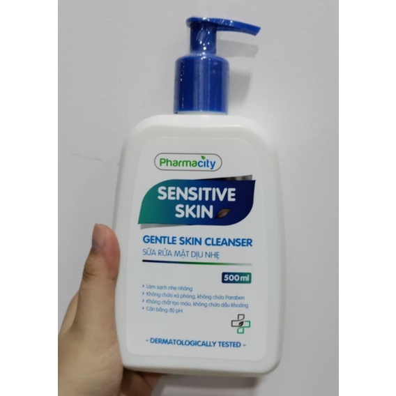 Sữa rửa mặt cho da nhạy cảm của pharmacity 500ml