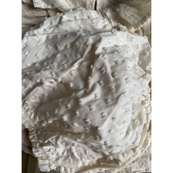 SUIT CHẤM BI AOSTA