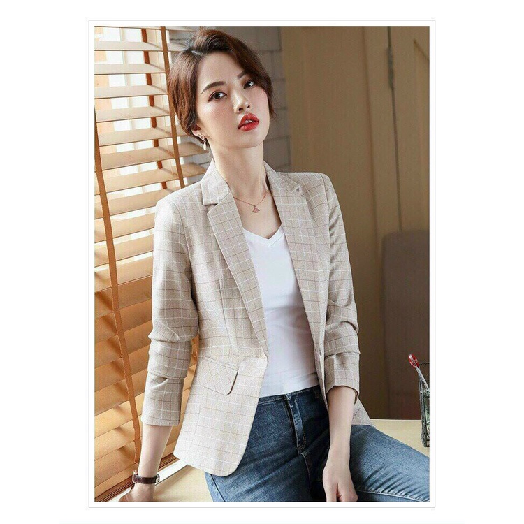 Áo khoác caro cổ vest cài nút trước, vạt ngang