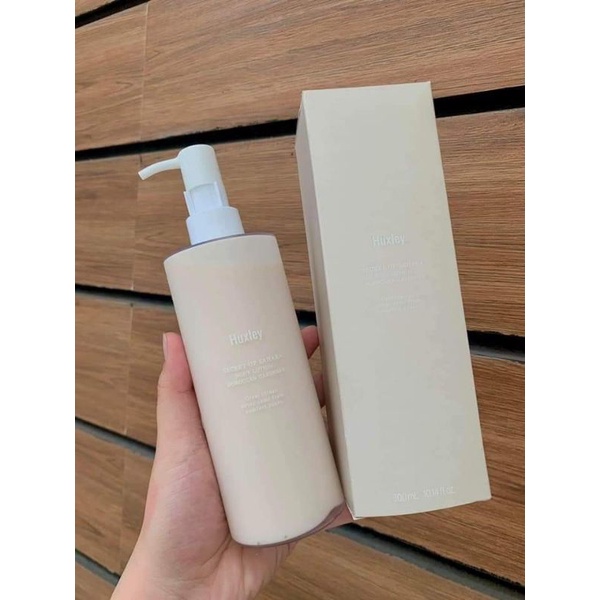 Sữa dưỡng thể body lotion Huxley