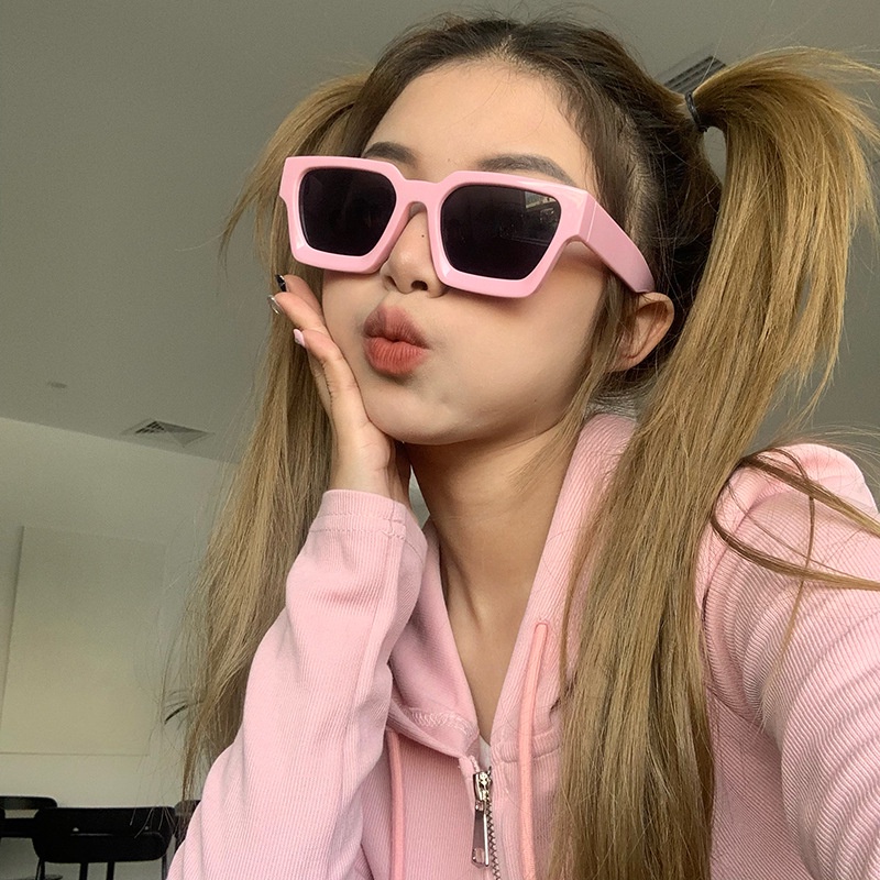 Kính Mát Chống Tia UV400 Nhiều Màu Sắc