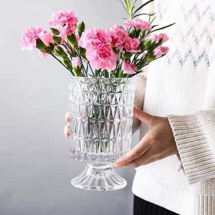 BÌNH HOA THỦY TINH DẠNG LY LỚN