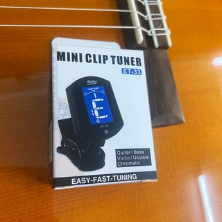 Tuner ET33- máy lên dây đàn guitar, ukulele, violon,bass chính hãng