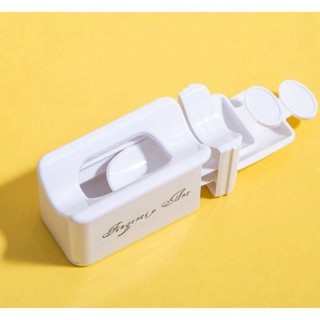 Khay đựng đá rắc móng, nhũ rắc