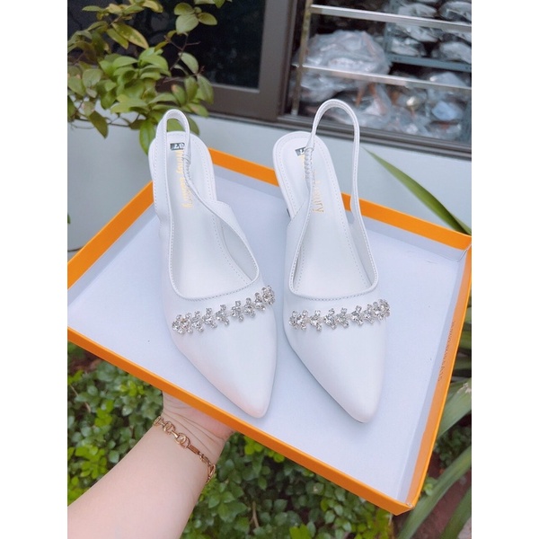 ❤️RẺ VÔ ĐỊCH❤️ Giày cao gót hở gót viền đá 2 màu đen trắng gót 6cm