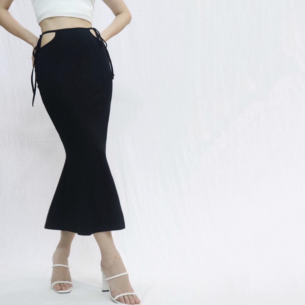 Chân Váy Đuôi Cá Dài 2 Lớp Co Giãn | COREBYN - Marlin Skirt