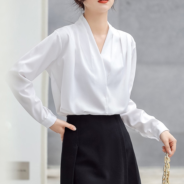 IELGY IELGY Áo Sơ Mi Trắng Cổ Chữ V satin Nhẹ Nhàng Và Cá Tính Dành Cho Nữ