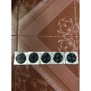 5 miếng vá + 1 Típ keo xe đạp xe máy