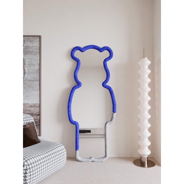 Gương soi toàn thân