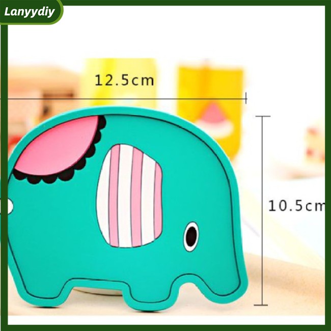 1 Miếng Lót Ly Bằng PVC Hình Totoro / Doraemon / Baymax / Minion / Hello Kitty / Mickey