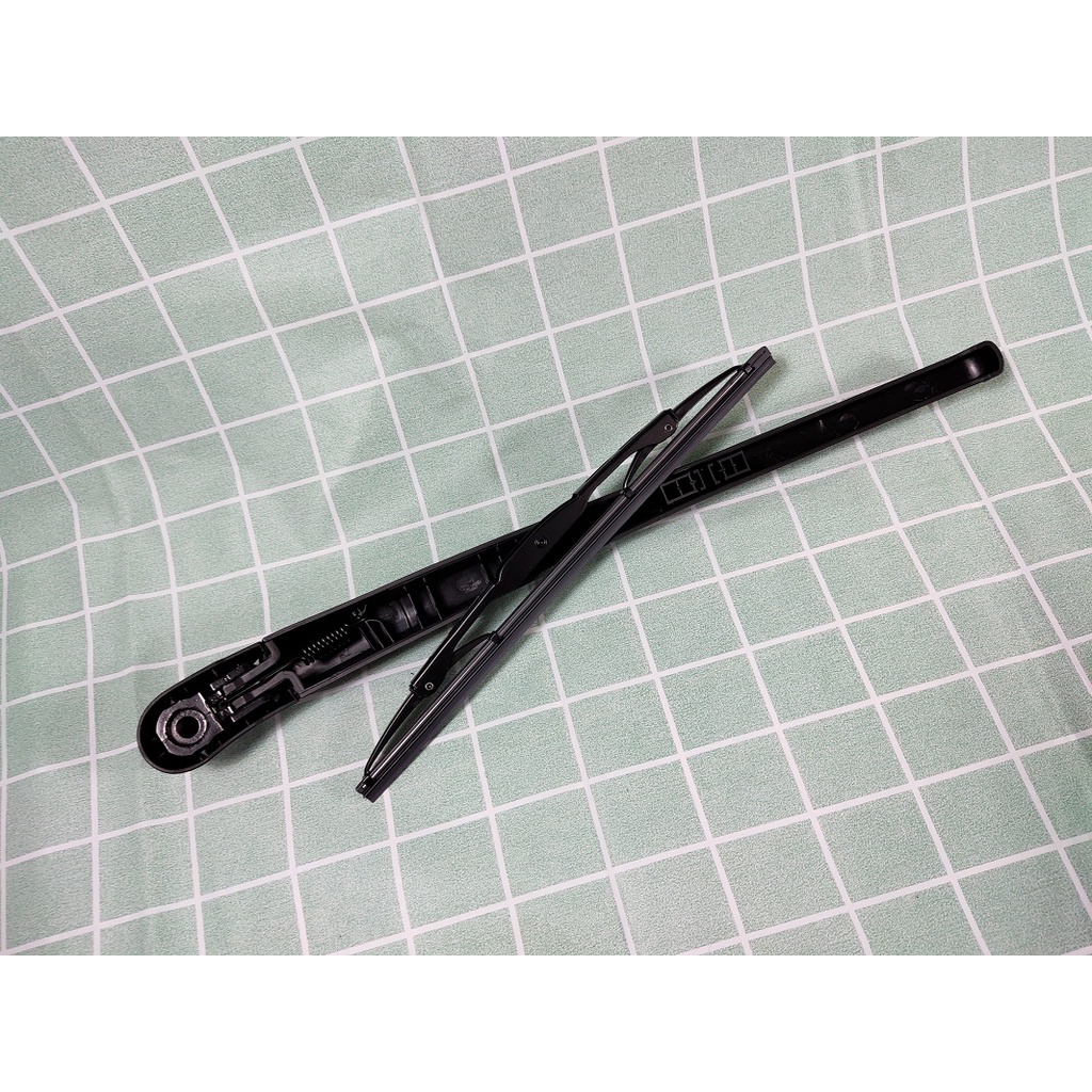 Bộ Cần, Chổi Gạt Mưa Sau Phù Hợp Cho Xe Hyundai Tucson 2004-2012