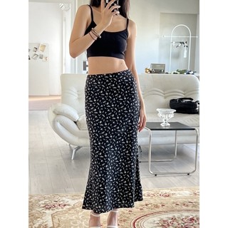 HINWORKSPACE | Áo croptop 2 dây basic