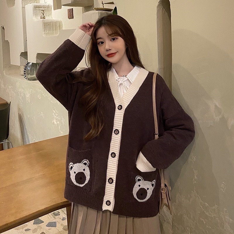 Áo khoác nỉ kẻ ô cổ V viền nâu cài cúc cực xinh