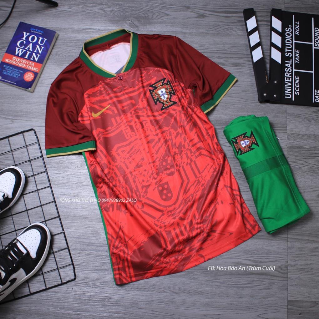 Áo Đá Banh Tuyển Bồ Đào Nha Quần Xanh, Bộ quần áo bóng đá Đội Tuyển Bồ Đào Nha sân nhà, sân khách Euro 2022 Vải thái 🥇