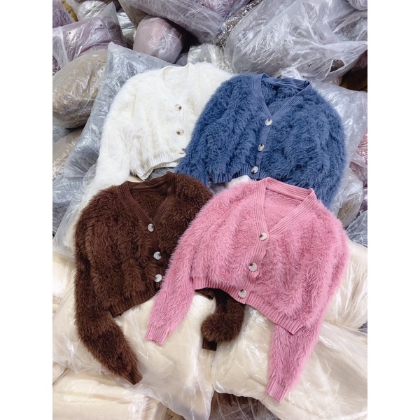 Áo Len Lông Cổ Tim 3 khuy Cài B150