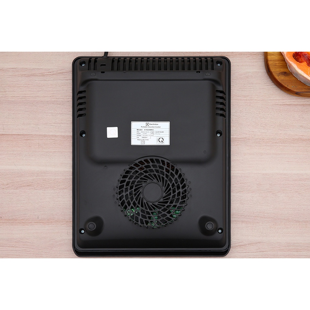 Bếp từ Electrolux ETD29KC/ETD29MKC/ETD29PKB , tặng kèm nồi lẩu