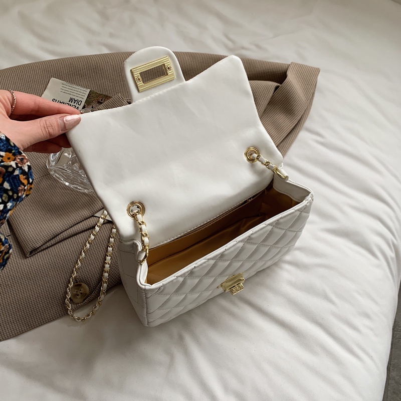 Túi Đeo Chéo Dây Xích Khóa Bóng Vàng Nhỏ Phong Cách Hàn Quốc Cho Nữ