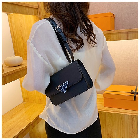 Túi Xách Prada Hình Vuông Cỡ Nhỏ In Chữ Thời Trang Cho Nữ