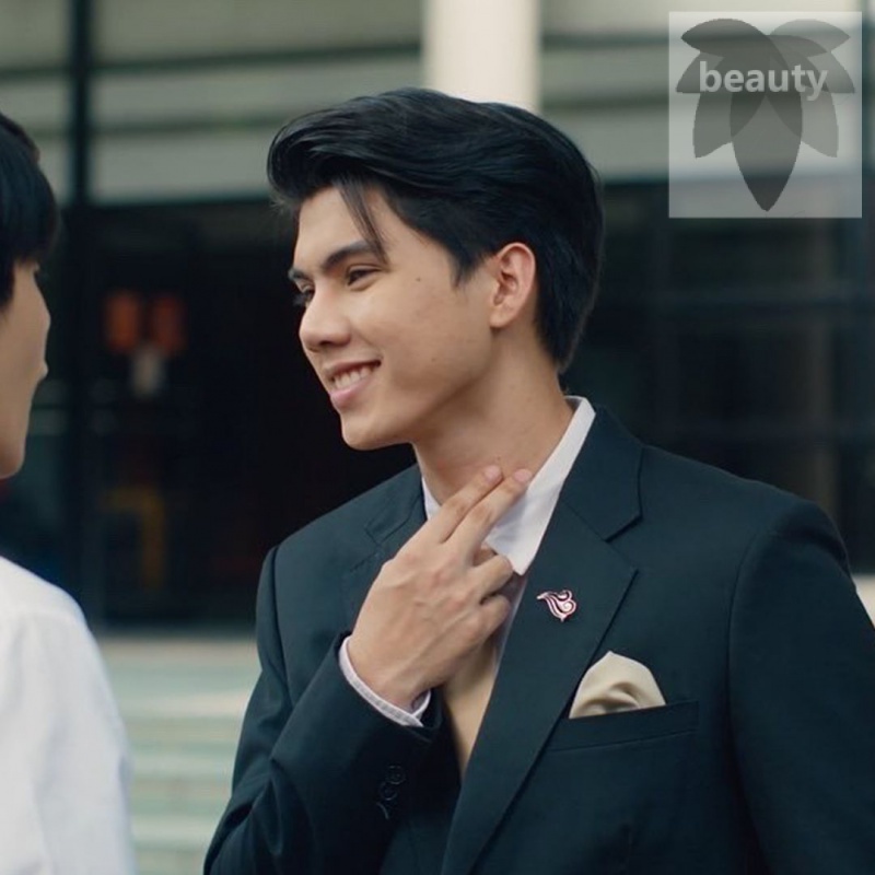 Trâm Cài Áo Kim Loại Hình Trái Tim in the air FortPeat Thời Trang