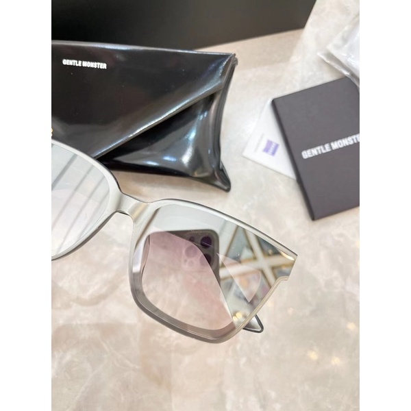 Kính tráng gương màu bạc độc