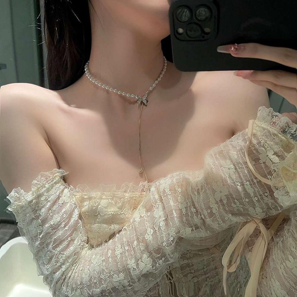 Vòng cổ Dáng Dài Phối Tua Rua Hình Bướm Thời Trang Cho Nữ