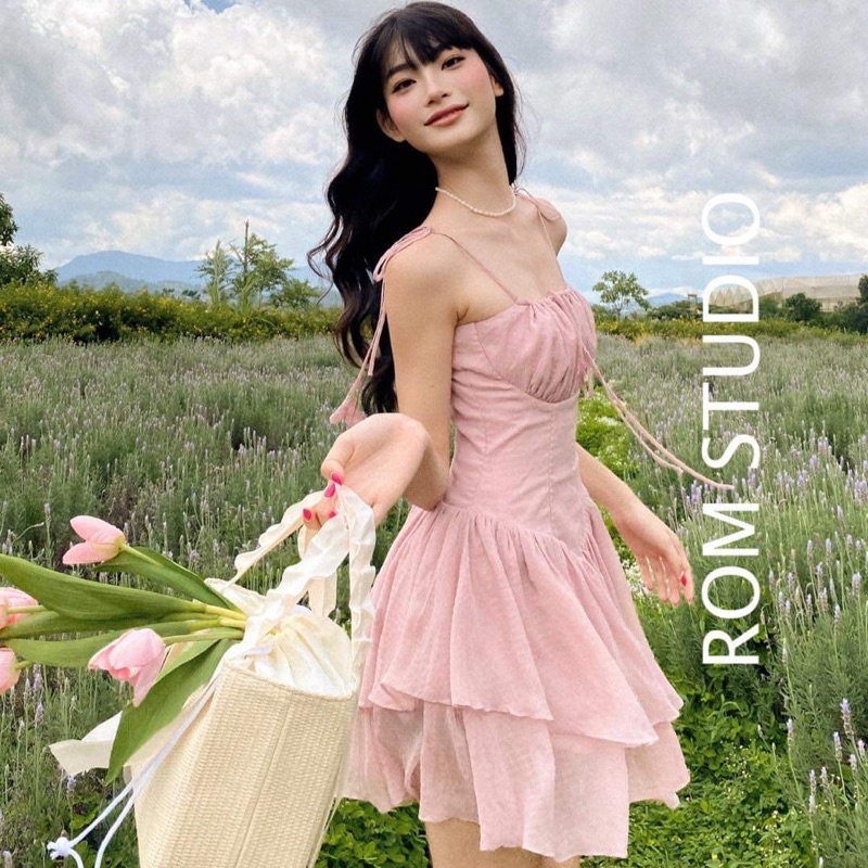 Đầm xoè dây 2 tầng URI DRESS màu hồng