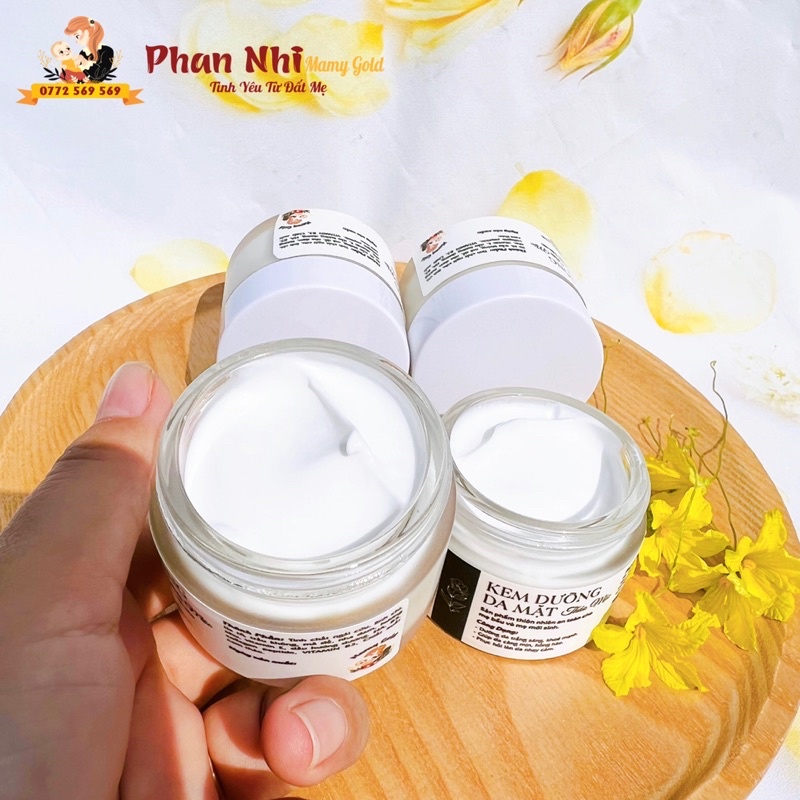 KEM DƯỠNG DA MẶT THẢO MỘC • MAMY GOLD