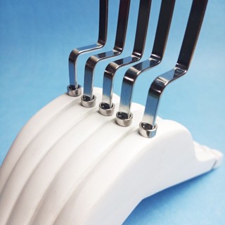 Móc Gỗ Tròn  dầu vai áo dài 32cm treo áo váy dành các shop thời trang các cửa hàng bán quần áo shop thời trang gỗ  trắng