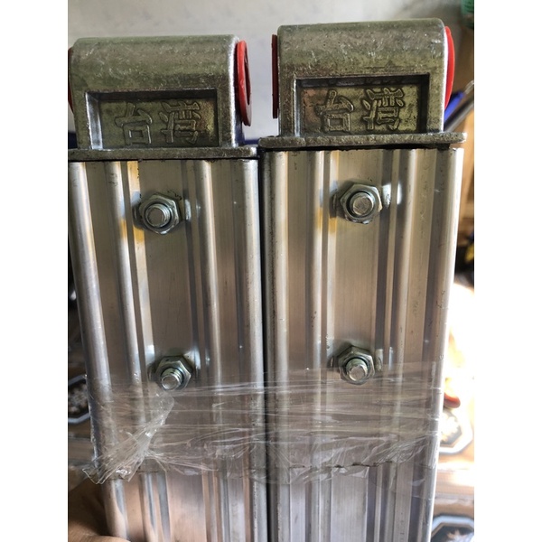 Cùi lớn tay nhôm bầu mái hiên di động