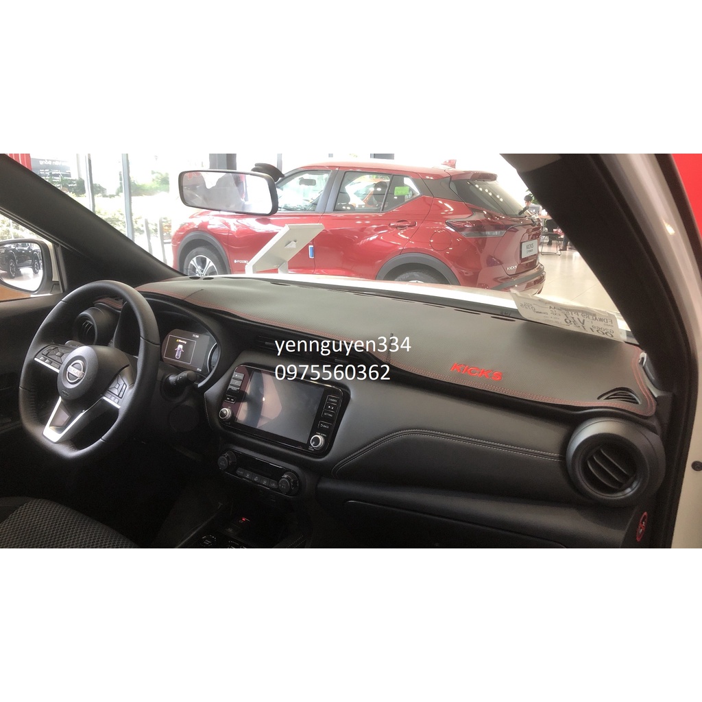 Thảm chống nóng taplo da Cacbon Nissan Kicks