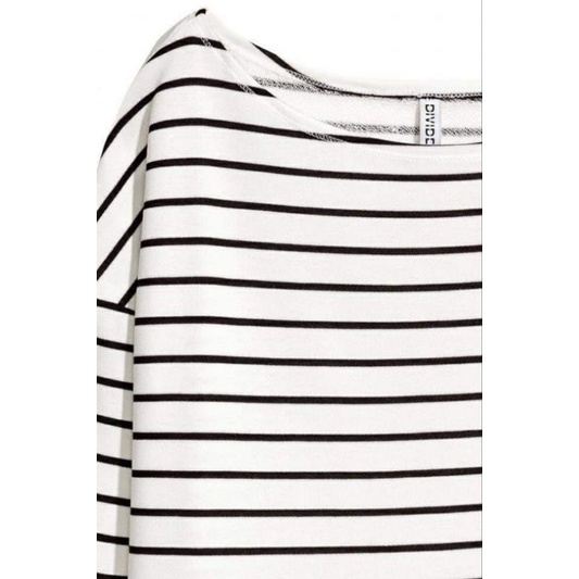 Áo thun H&M oversized