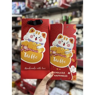 1 set hộp và túi nhiều mẫ dùng để đựng bánh dứa hoặc các loại bánh quy