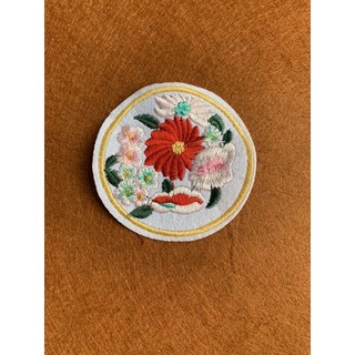sticker thêu là ủi tròn hoa (5cm)