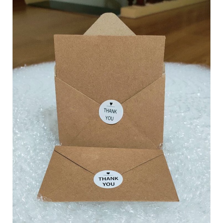 Thiệp chúc mừng chất liệu kraft theo phong cách Vintage