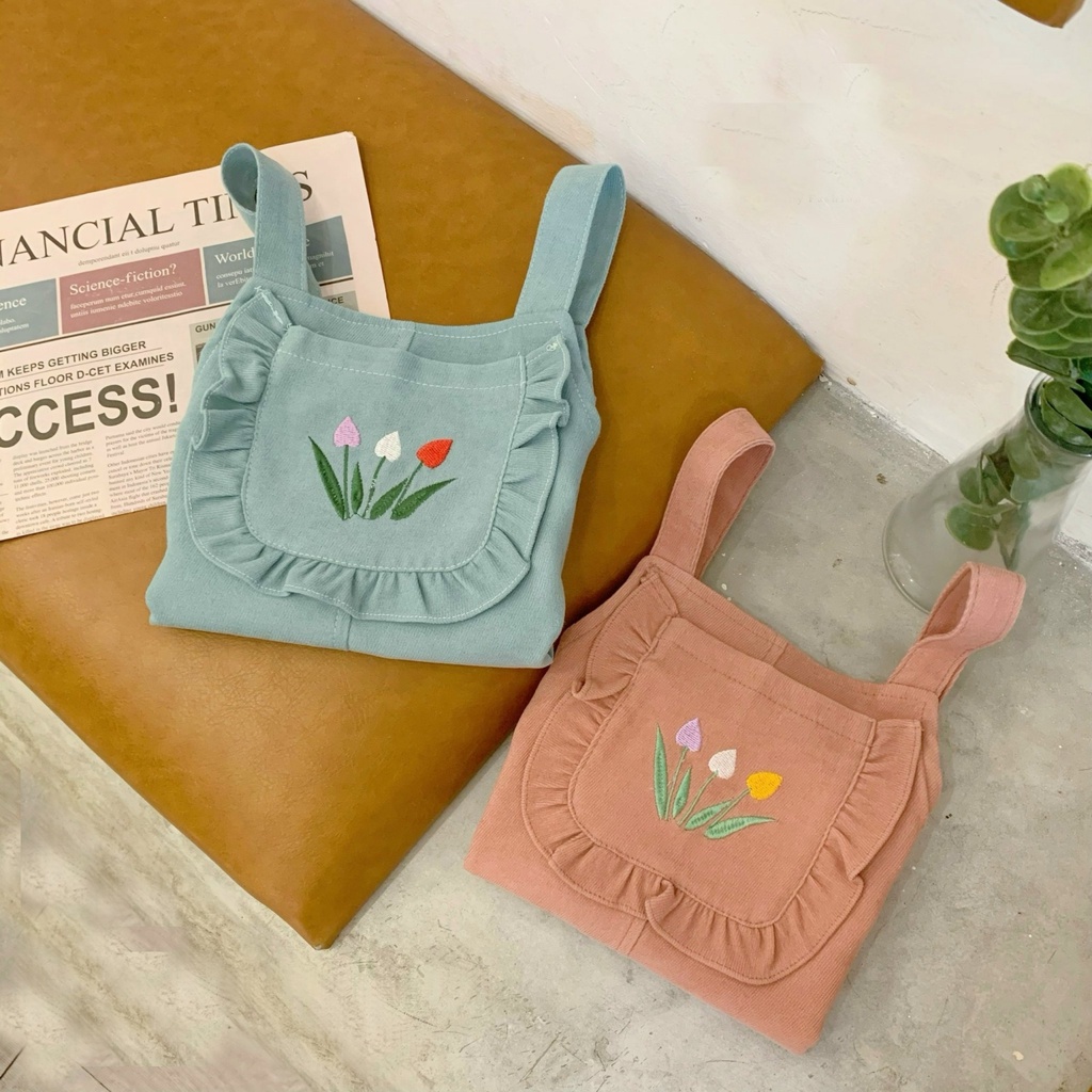 Set Váy Yếm Nhung Thêu Hoa Nổi Với Áo Thun Tay Dài Cho Bé Gái