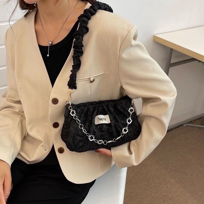 Túi đeo vai họa tiết Butterfly